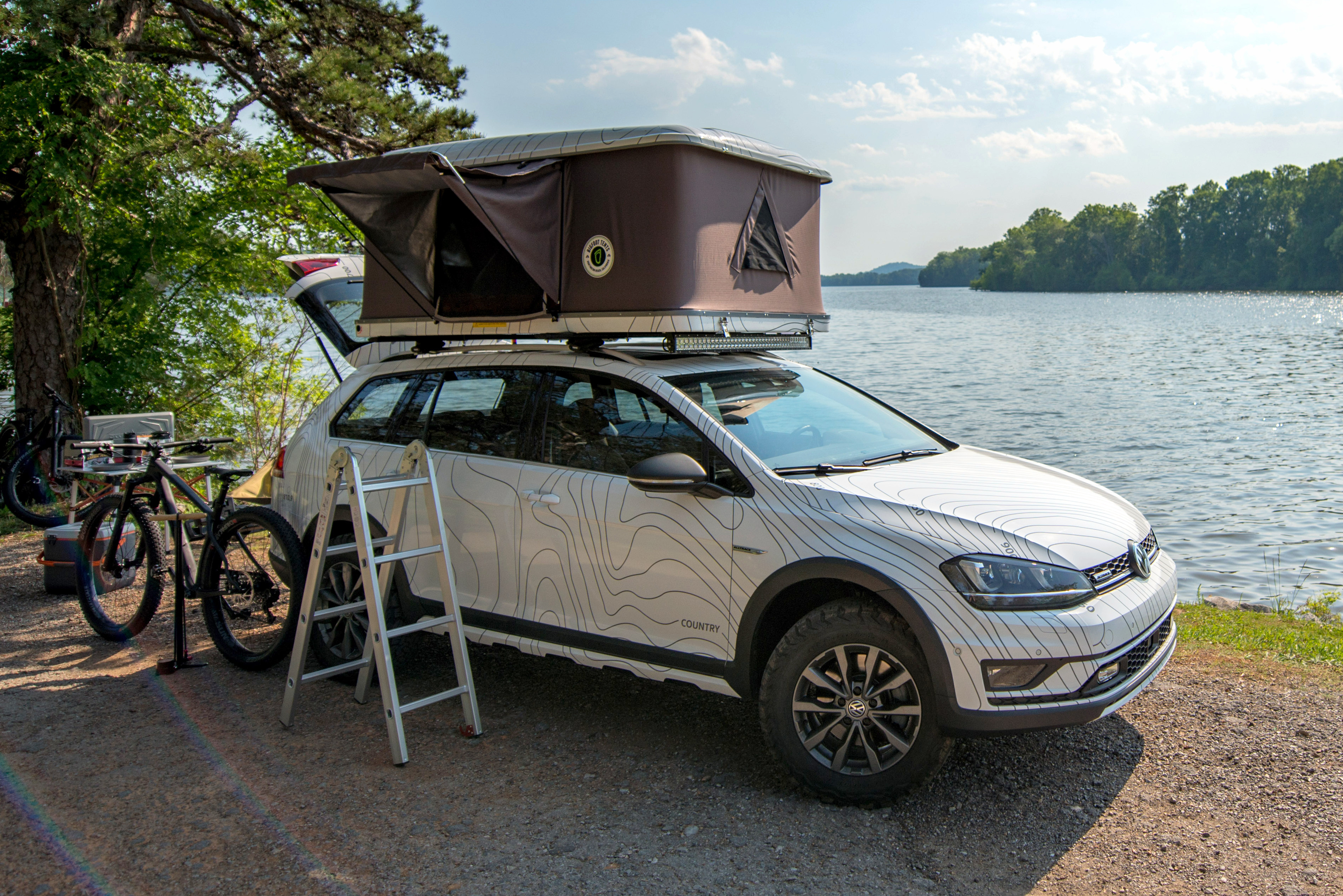 golf_alltrack_country_concept_7176