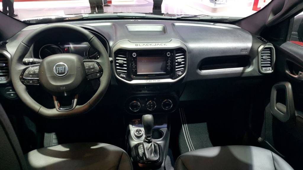 Fiat Toro Blackjack (4)