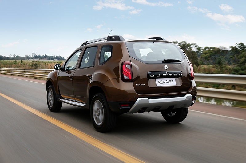 Renault Duster 1.6 cvt (1)