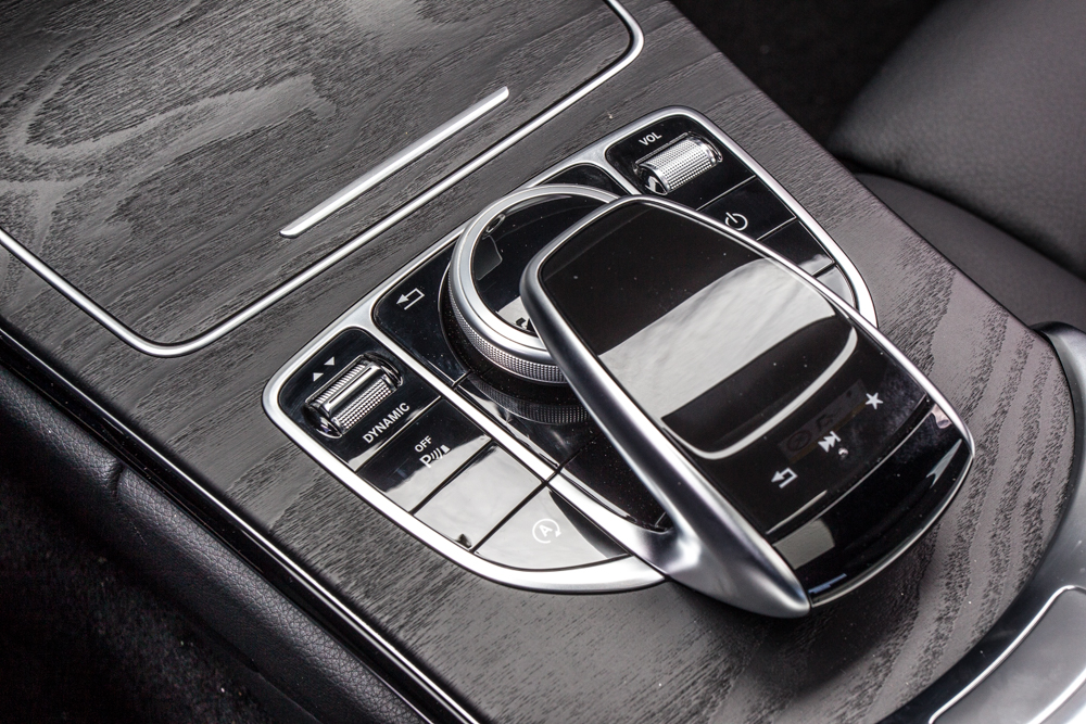 Mercedes C 300 6