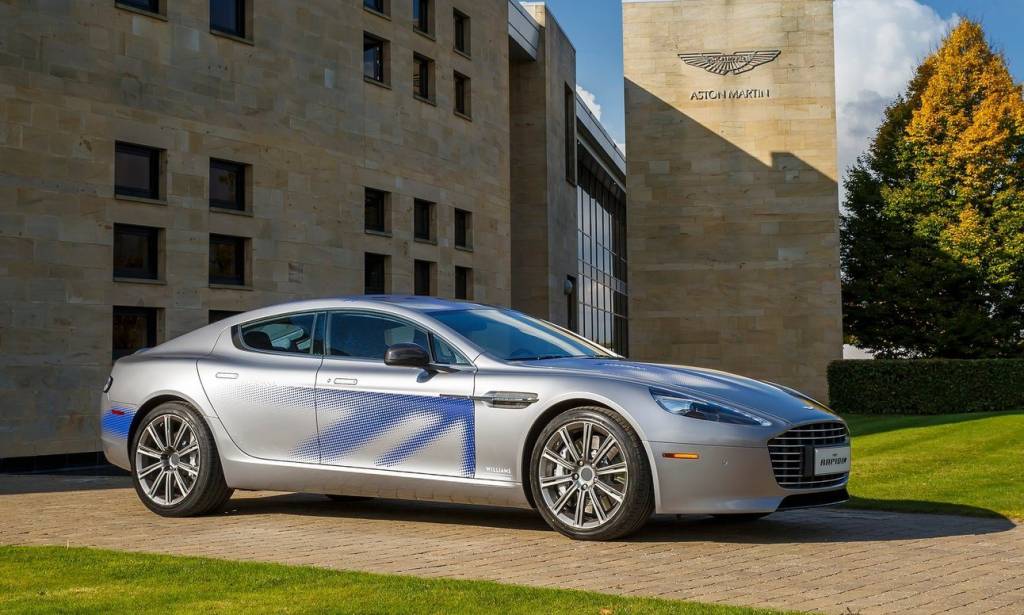 Aston Martin Rapide 1