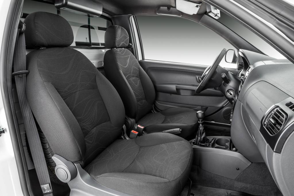 Fiat Strada 2018 (4)