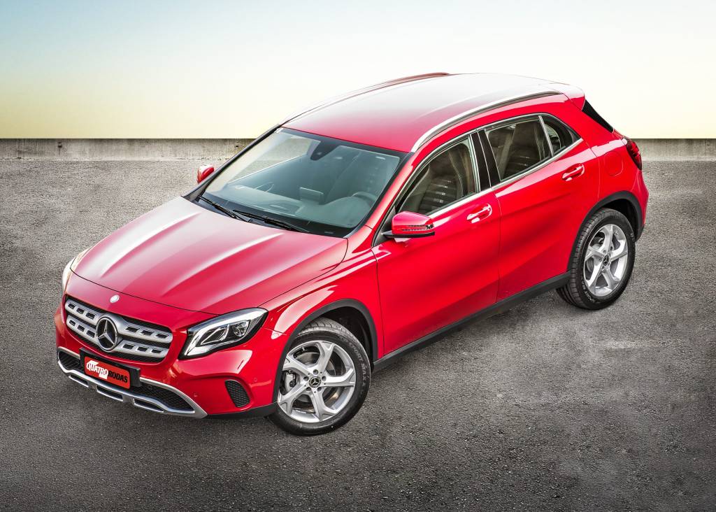 Teste: Mercedes-Benz GLA 200, SUV e jovem?