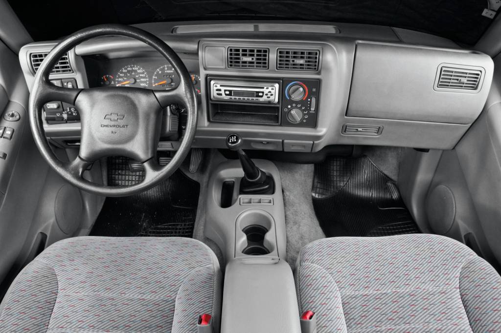 Chevrolet S10 De Luxe 2.2 Painel era considerado completo para um utilitário