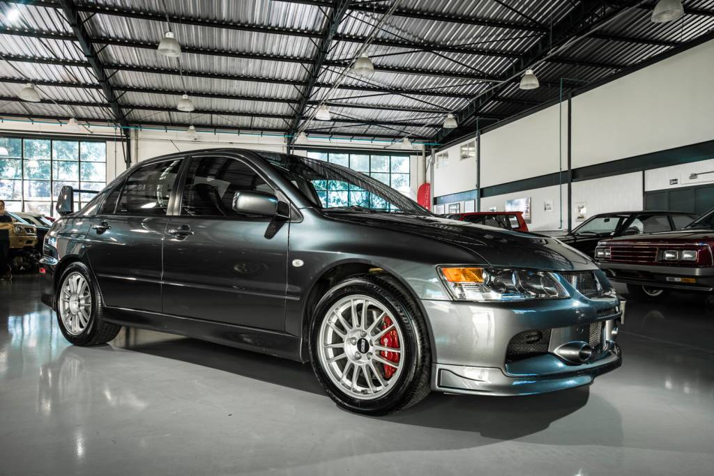 Mitsubishi-Lancer-VII-Evo