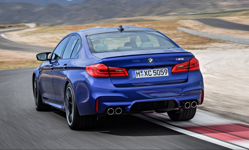 BMW M5 Traseira