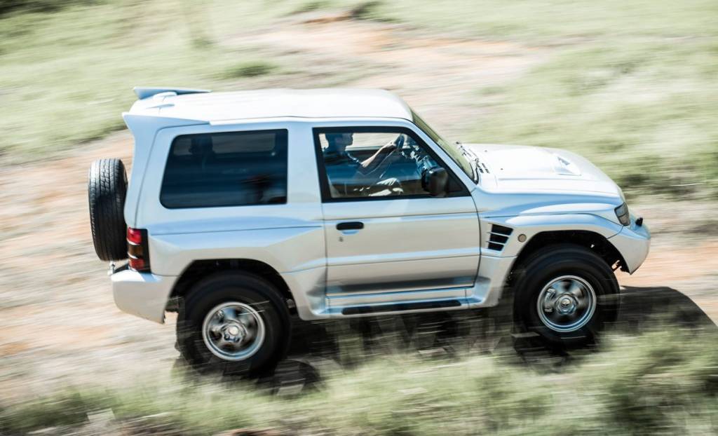 Pajero-Evolution-3