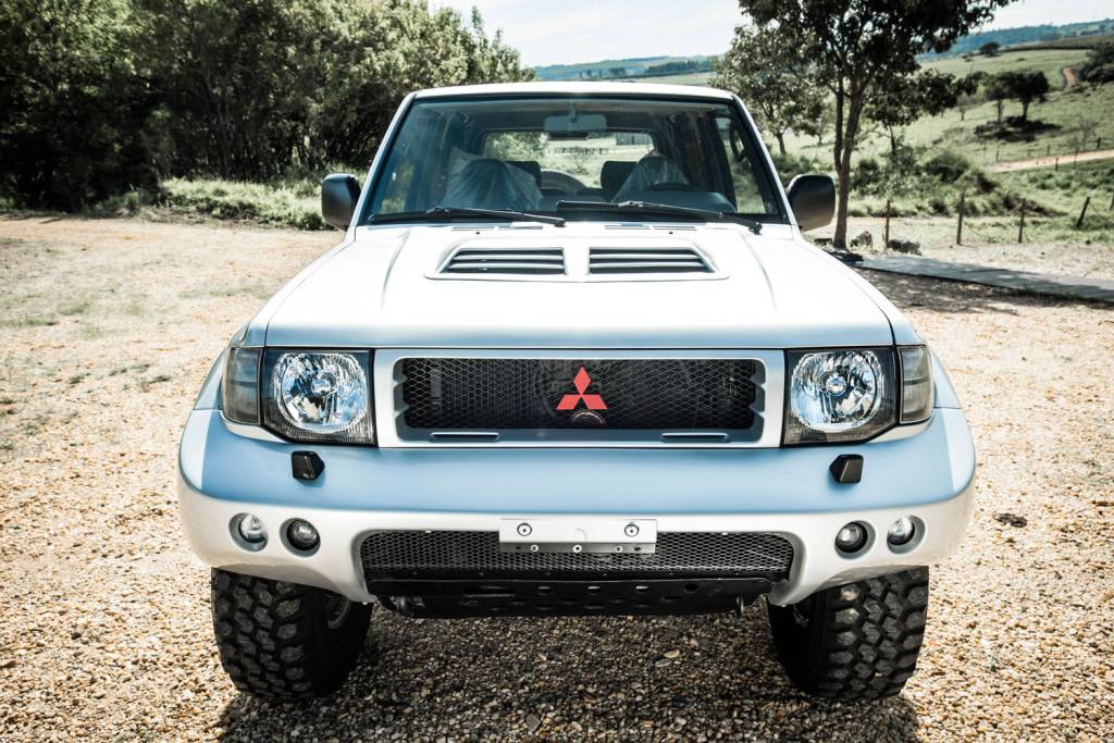 Pajero-Evolution-4