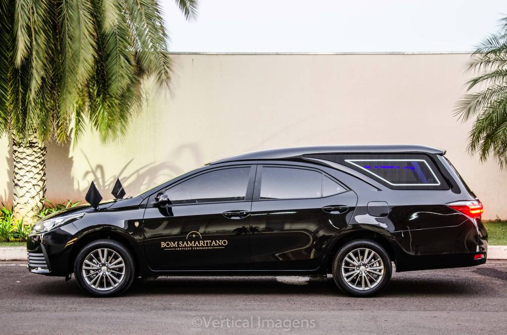 Toyota Corolla Funerário 2