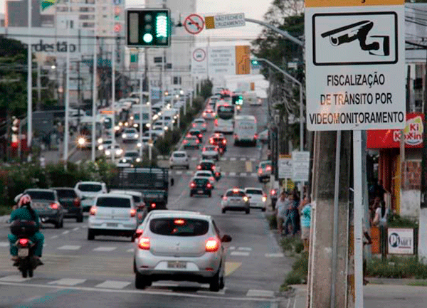 Uma das principais avenidas de Natal (RN) já possui esse tipo de fiscalização