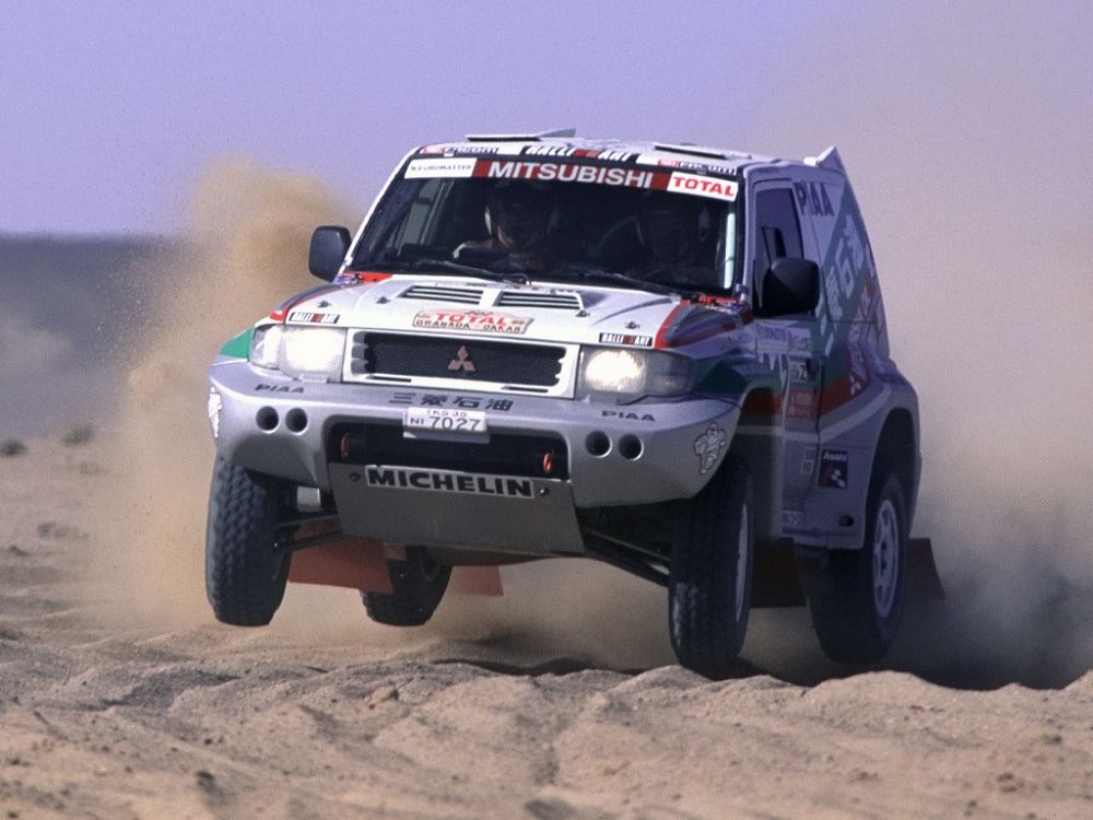 Pajero Evolution Dakar 1