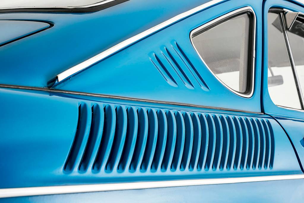 Clássicos: VW 1600 TL 4 portas