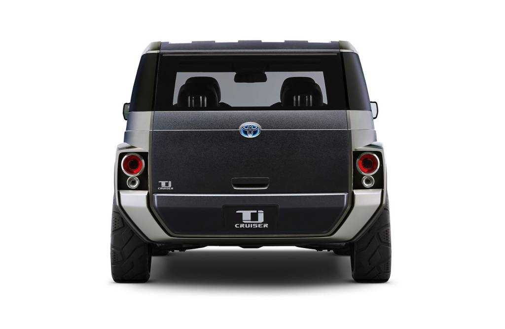 Toyota FJ Cruiser 8