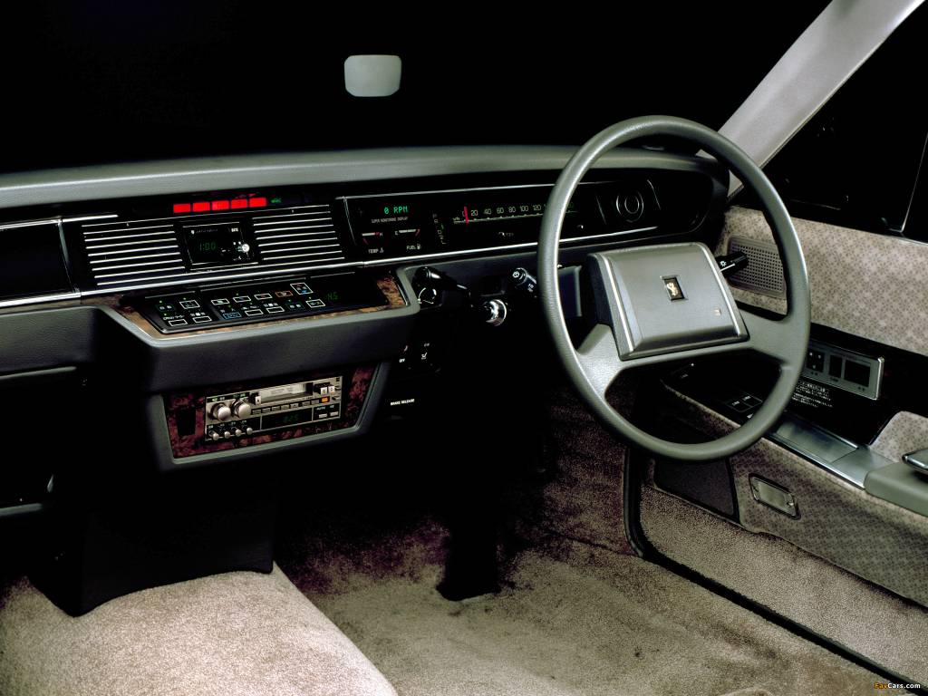 Toyota Century 1982