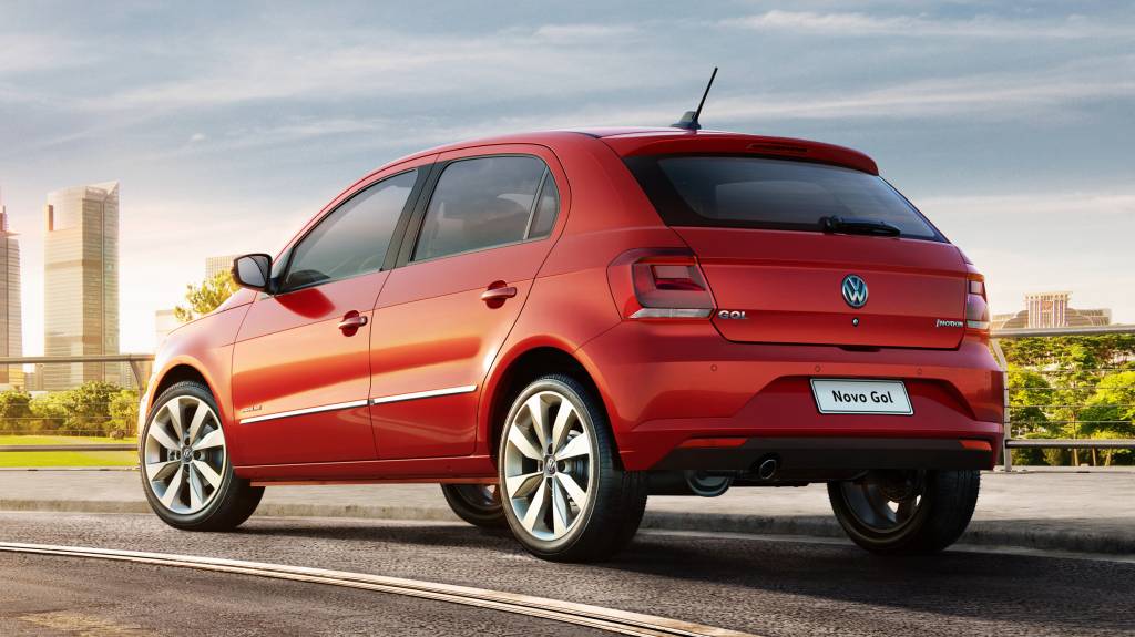volkswagen_gol_5-door_1