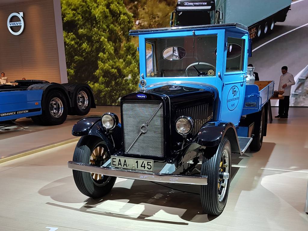Volvo Series 2