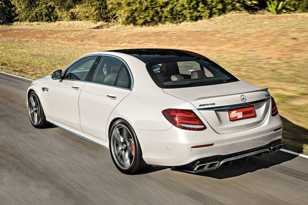Comparativo: Mercedes-AMG E63 S x Audi RS 7