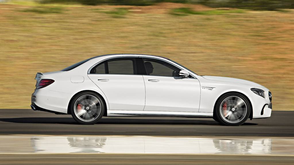 Comparativo: Mercedes-AMG E63 S x Audi RS 7