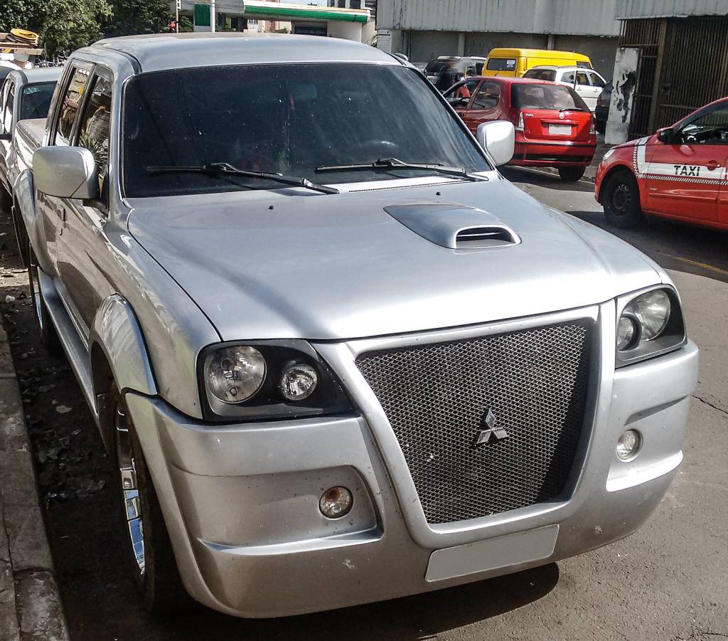 Mitsubishi L200 tunada