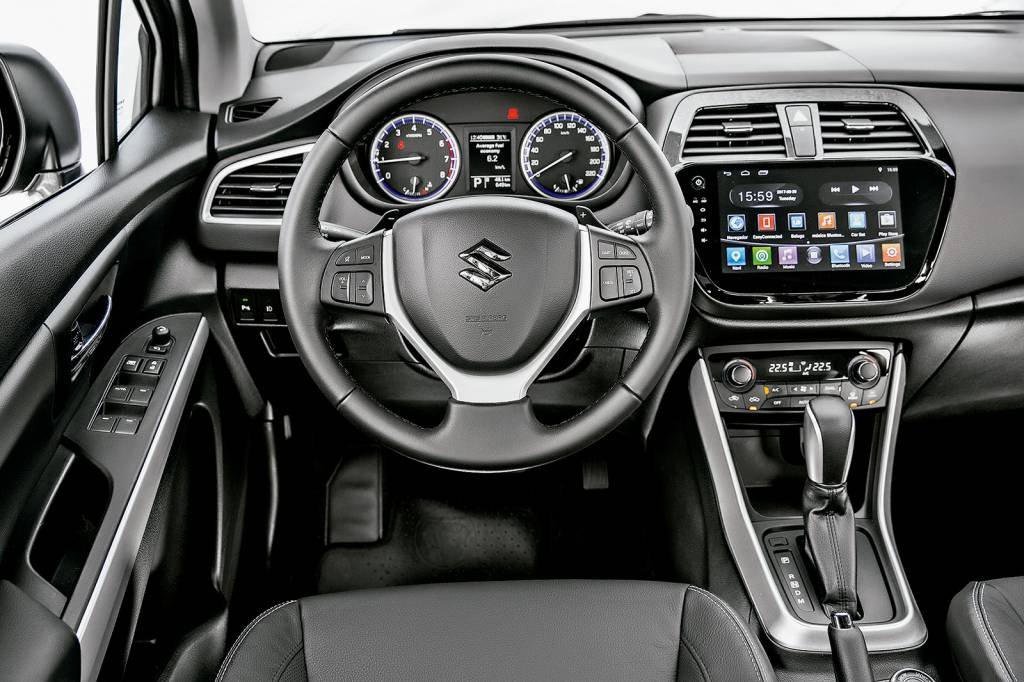 Suzuki S-Cross 9