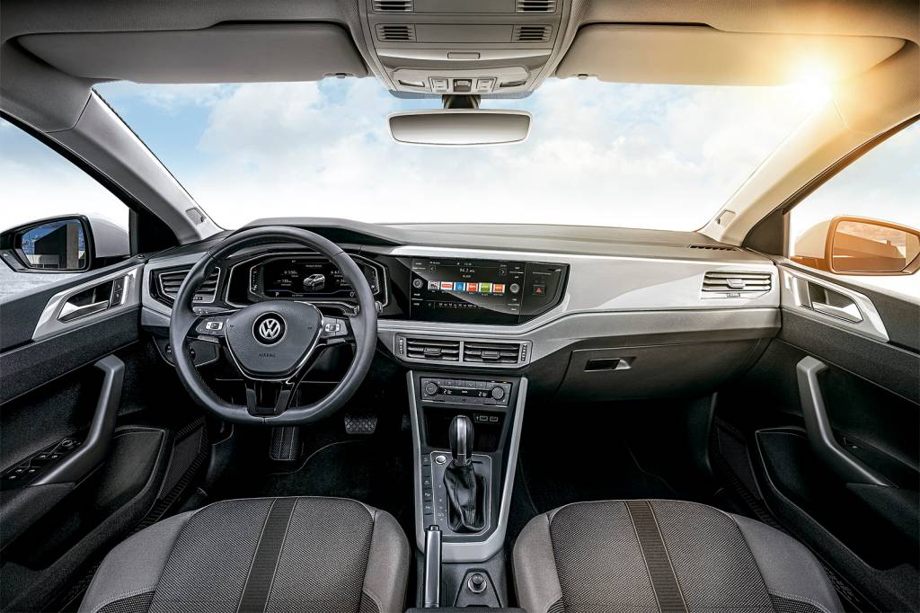 Comparativo: Ford Fiesta x VW Polo