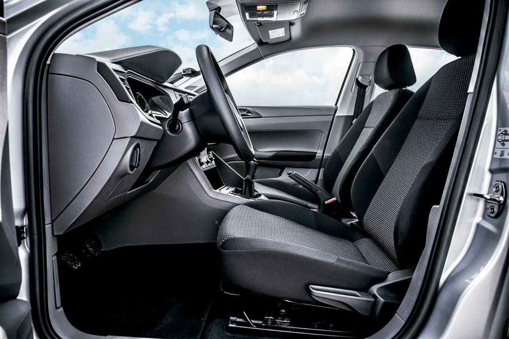 Comparativo: Ford Fiesta x VW Polo