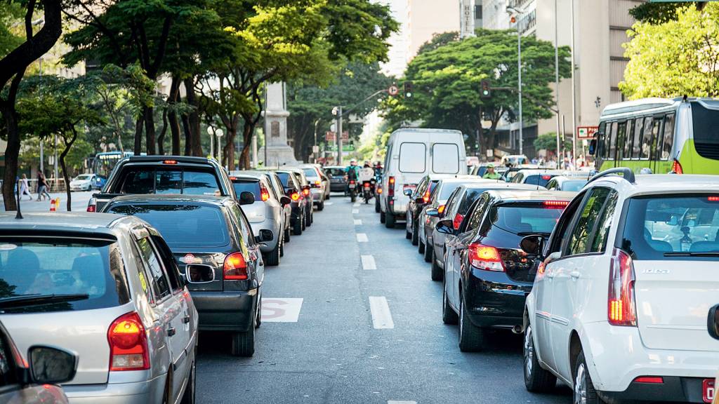 Trânsito pesado: clássico caso de uso severo