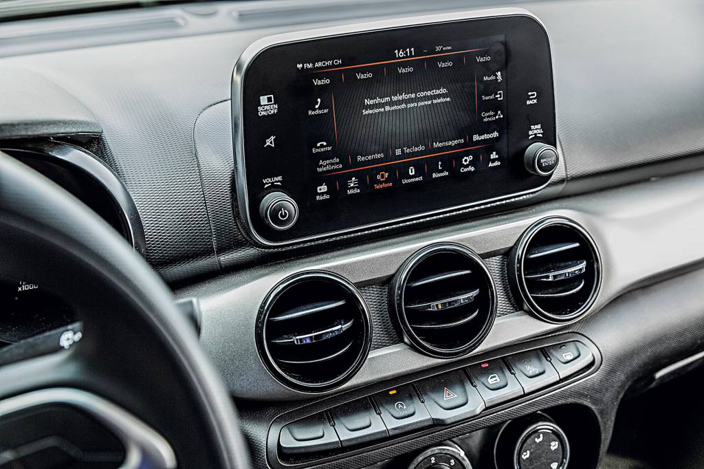 Longa Duração: start-stop do Fiat Argo paralisa o ar-condicionado