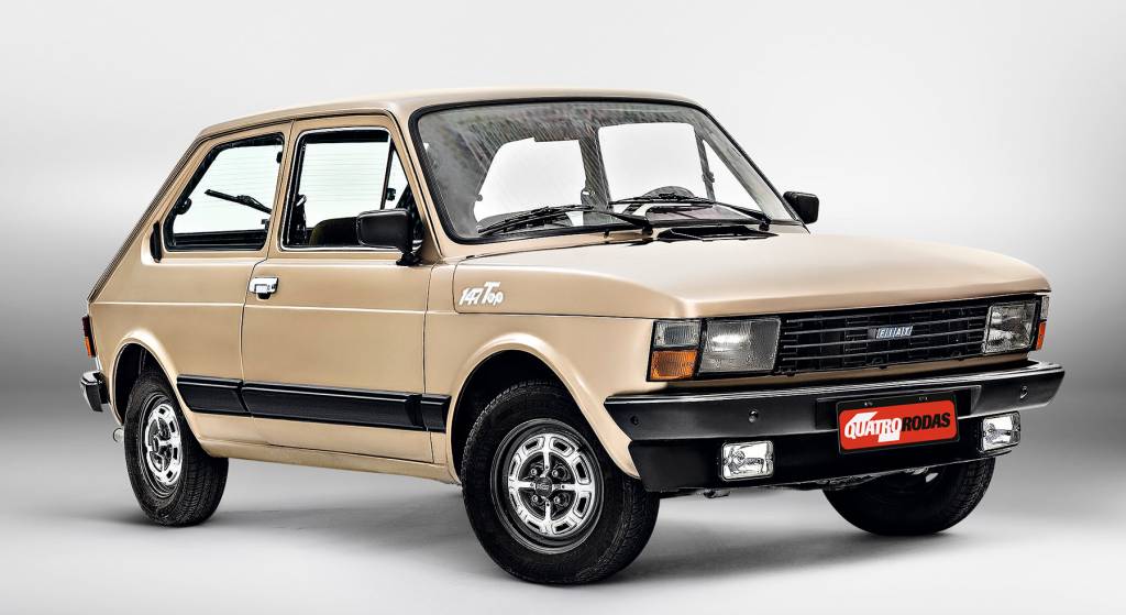 Fiat 147 Top era a tentativa de fazer compacto parecer um carrão