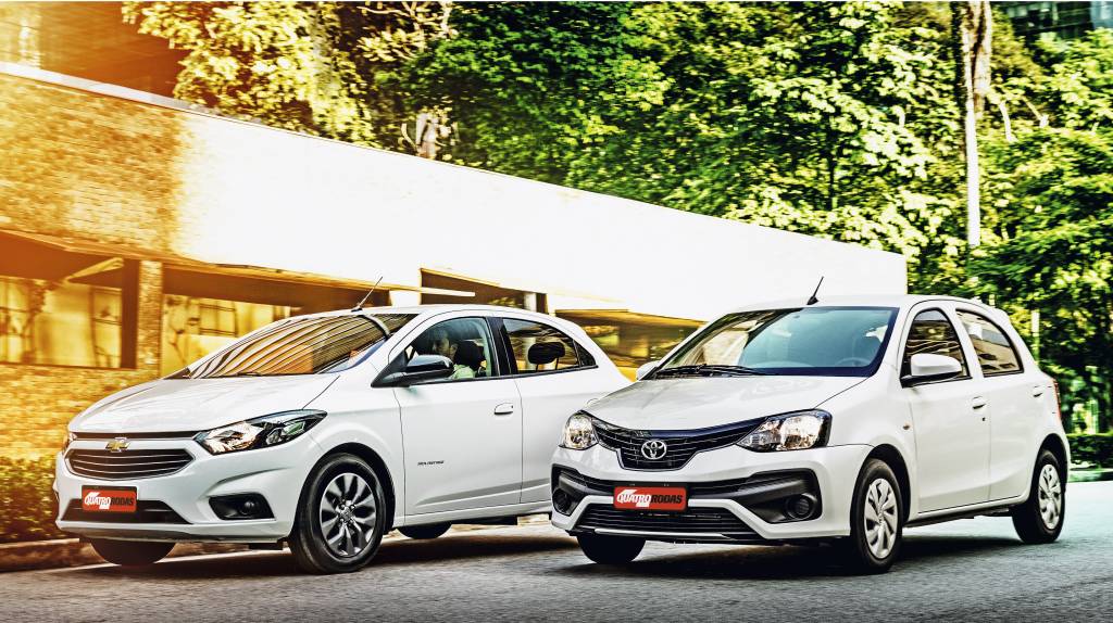 Comparativo: Chevrolet Onix 1.4 Advantage x Toyota Etios 1.3 X