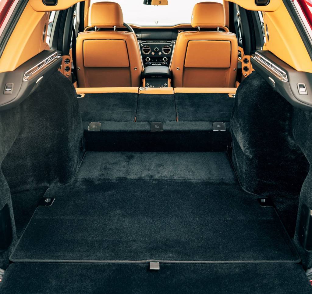 Rolls-Royce-Cullinan-15 Rolls-Royce-Cullinan-15