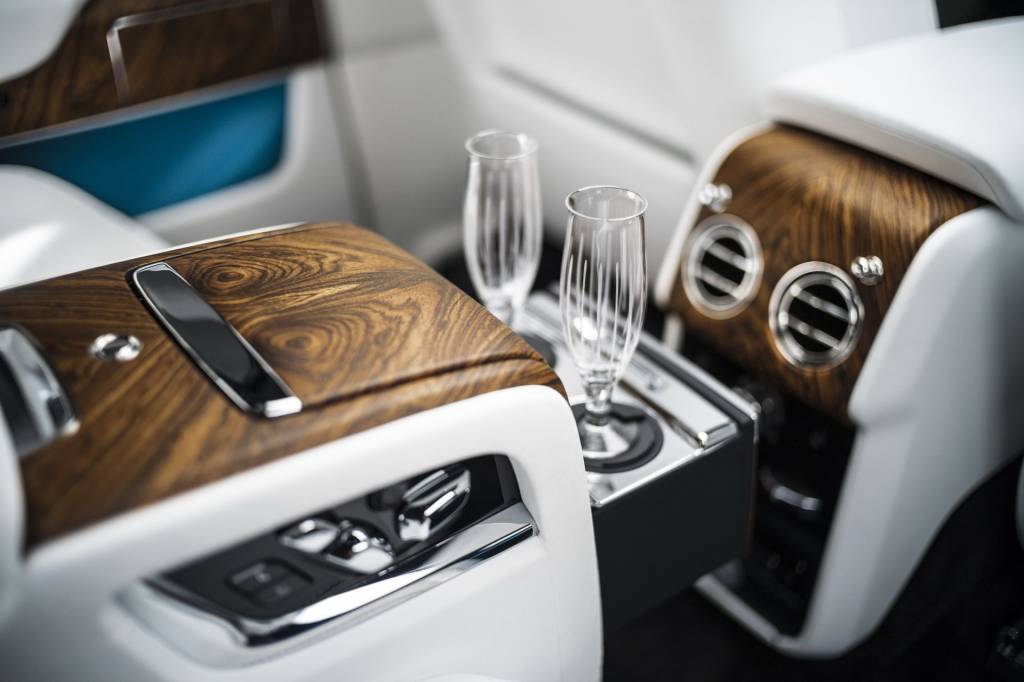Rolls-Royce-Cullinan-24 Rolls-Royce-Cullinan-24