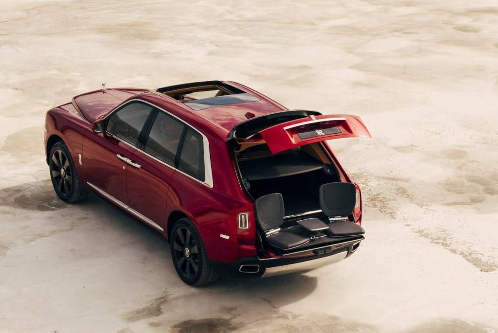 Rolls-Royce-Cullinan-8-1 Rolls-Royce-Cullinan-8-1