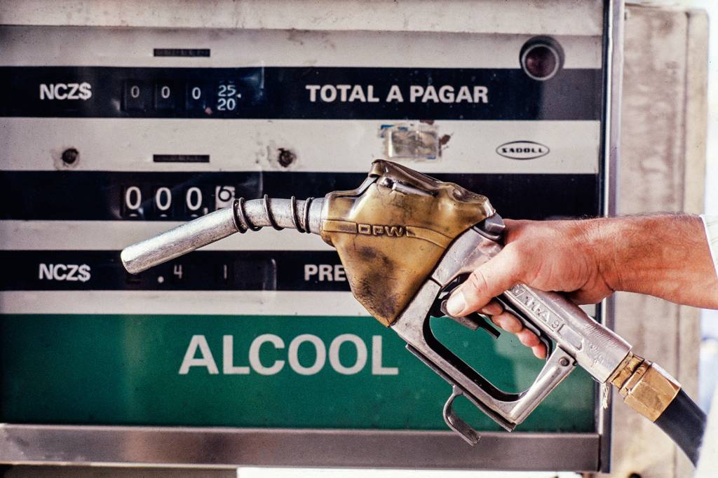 combustível.jpg Etanol é vantajoso para os carros mais vendidos do Brasil
