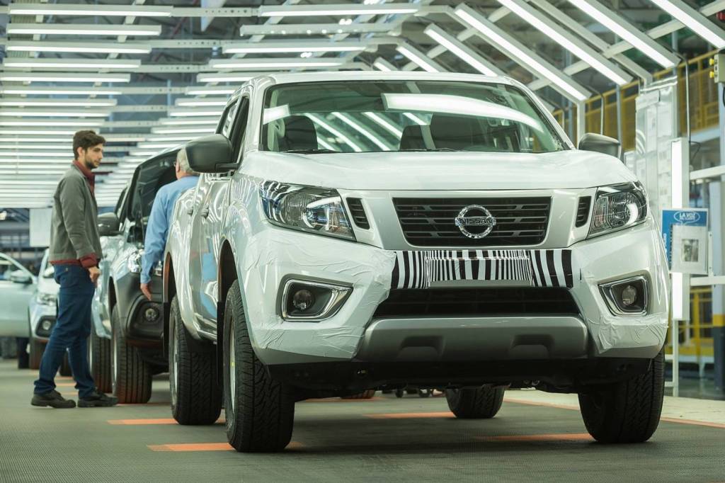 nissan-frontier nissan-frontier