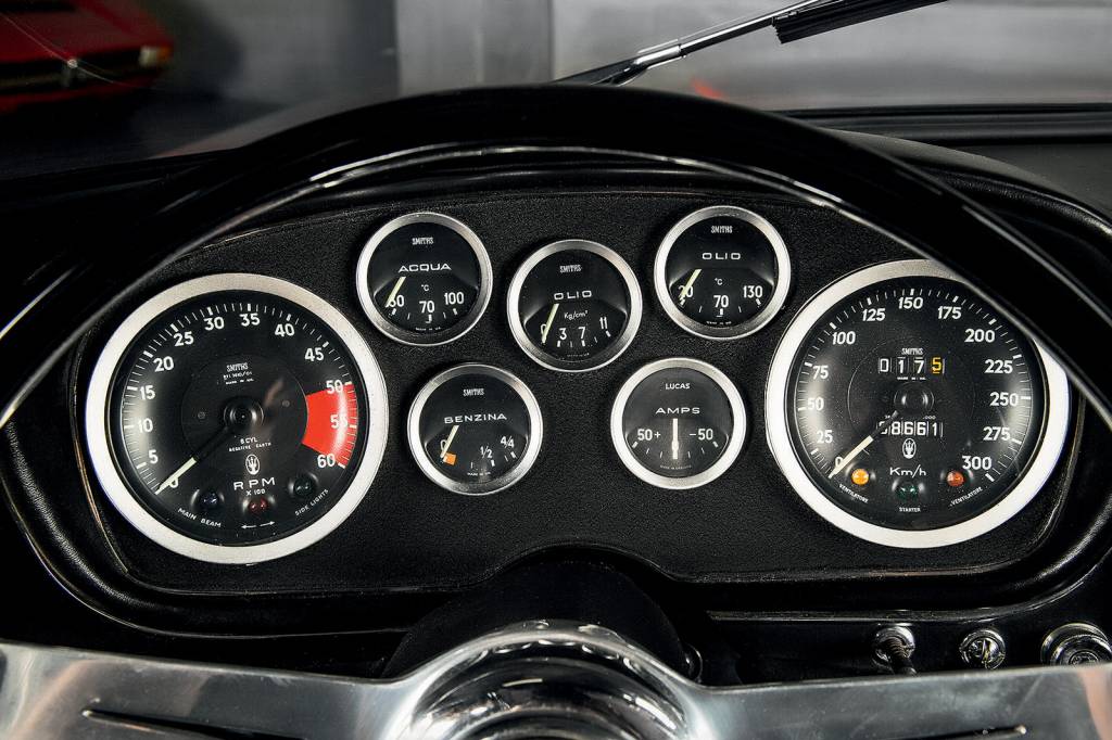 Painel-Maserati-Sebring Painel-Maserati-Sebring