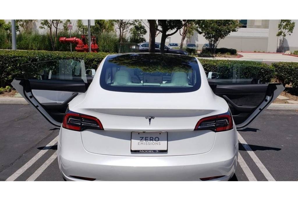 Tesla Model 3 Tesla Model 3