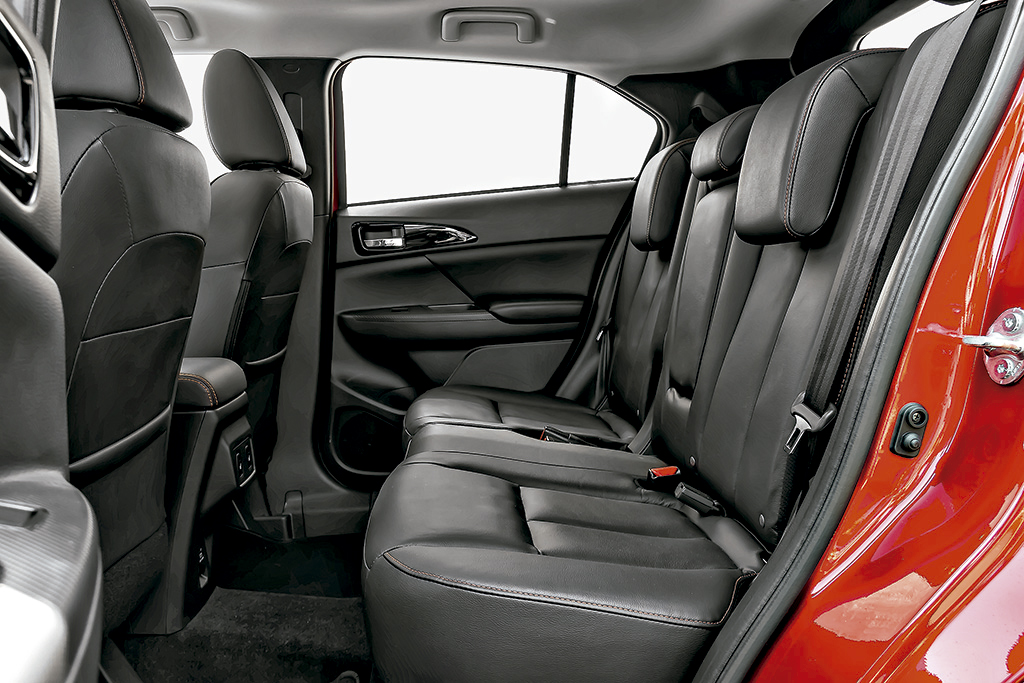 Mitsubishi Eclipse Cross Mitsubishi Eclipse Cross