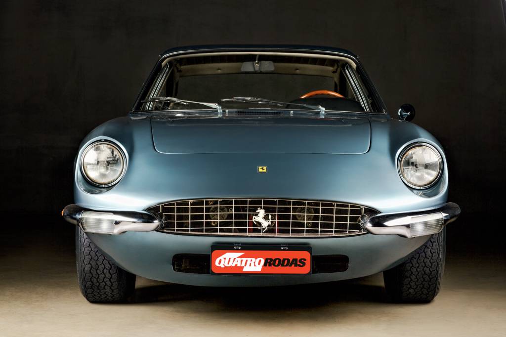 Ferrari 365 GT 2+2 Ferrari 365 GT 2+2