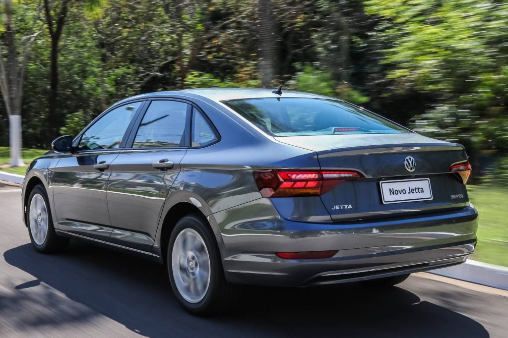 Novo Jetta Comfortline 250 TSI (26) Novo Jetta Comfortline 250 TSI (26)