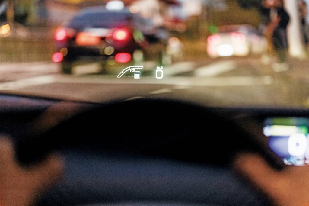 Longa Duração: os problemas no HUD do Toyota Prius