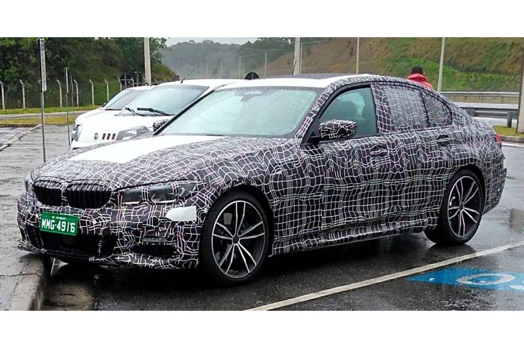 Inédito na Alemanha, novo BMW Série 3 já roda no Brasil