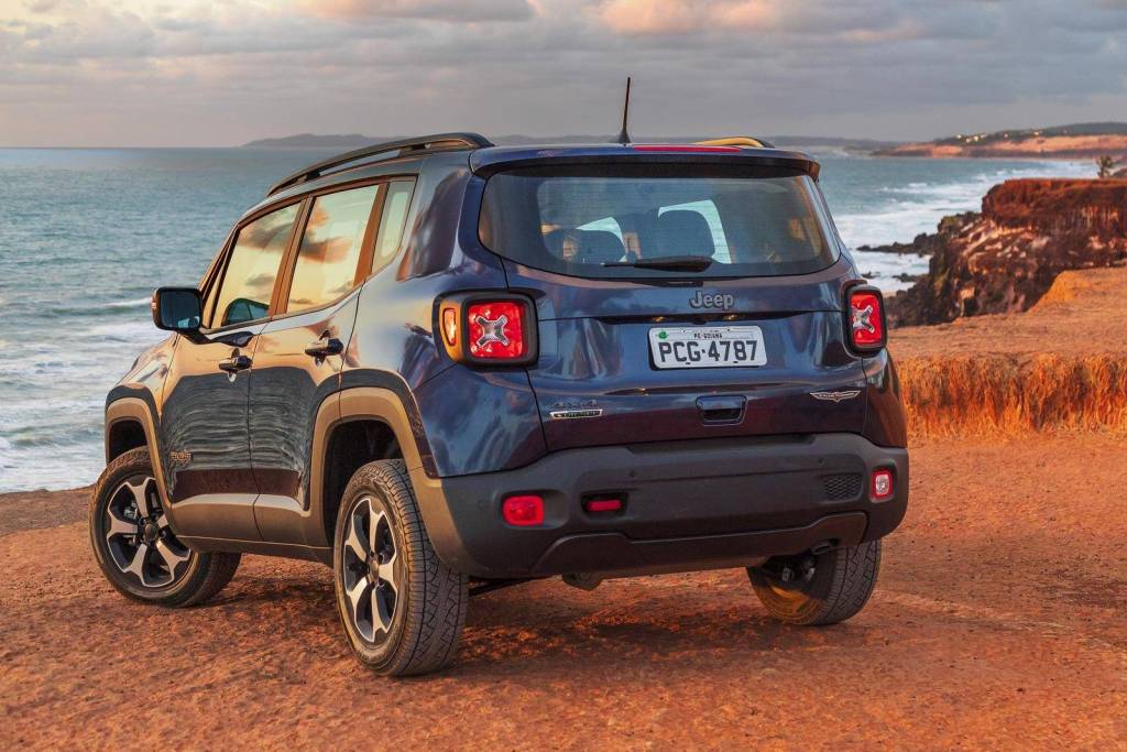 Jeep Renegade Trailhawk 2019 (17) Jeep Renegade Trailhawk 2019 (17)