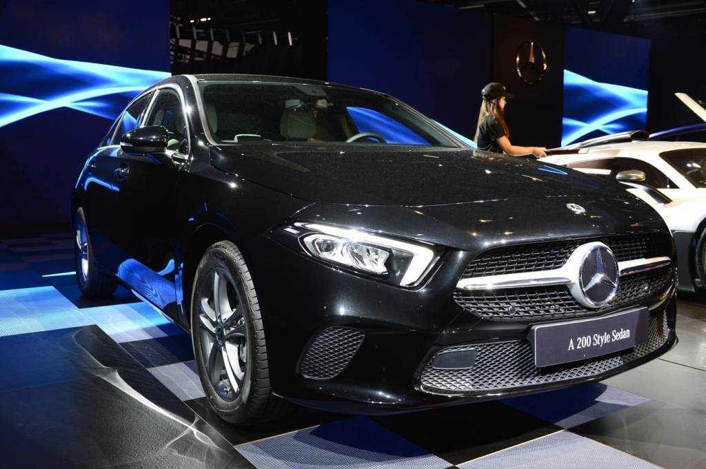 Mercedes confirma duas versões do Classe A para o Brasil