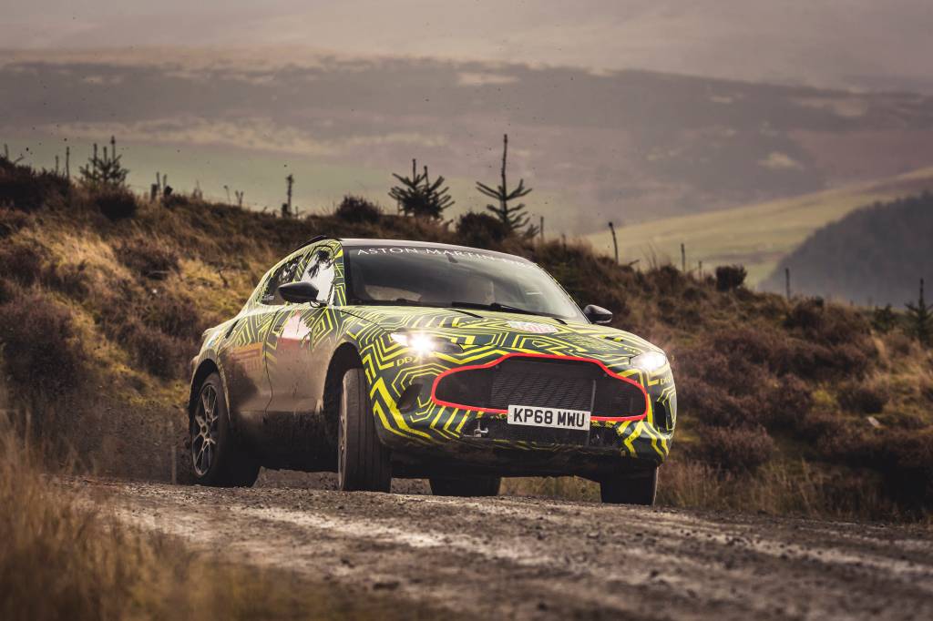 Aston Martin DBX Primeiro SUV da Aston Martin, DBX chega em 2019 com opções elétricas