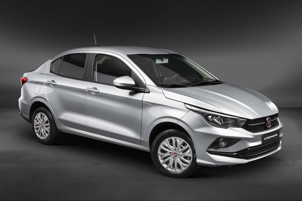 Fiat Cronos Drive 1.8 AT Fiat Cronos Drive 1.8 AT