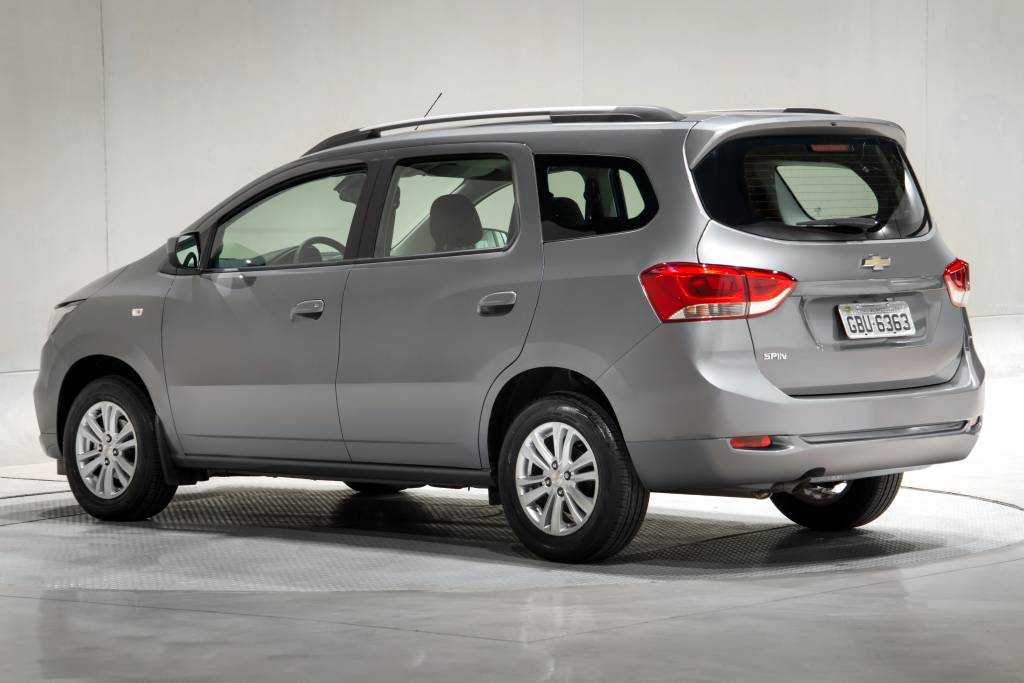 Chevrolet Spin LT AT 2019 PCD (3) Chevrolet Spin LT AT 2019 PCD (3)
