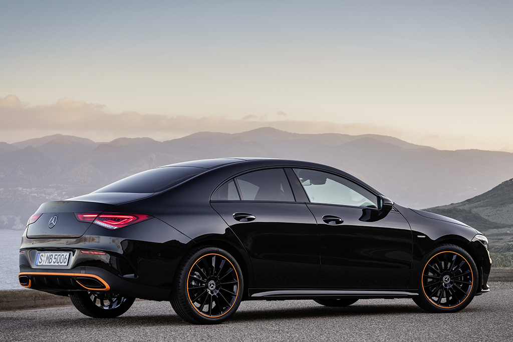 Mercedes-Benz CLA Mercedes-Benz CLA