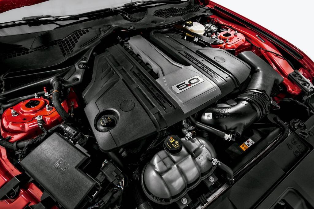 comparativo jaguar f-type 2.0 p300 ford mustang gt (18) comparativo jaguar f-type 2.0 p300 ford mustang gt (18)