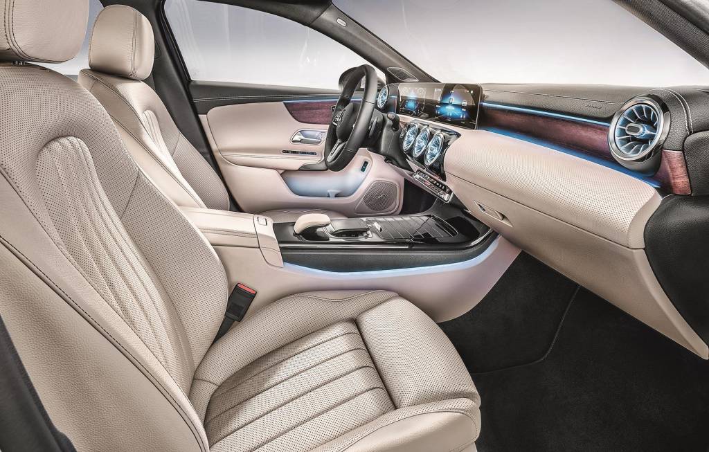 mercedes classe a sedan (2) mercedes classe a sedan (2)